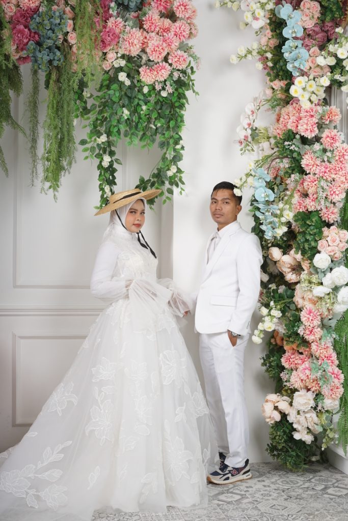 Indah & mulyadi 13