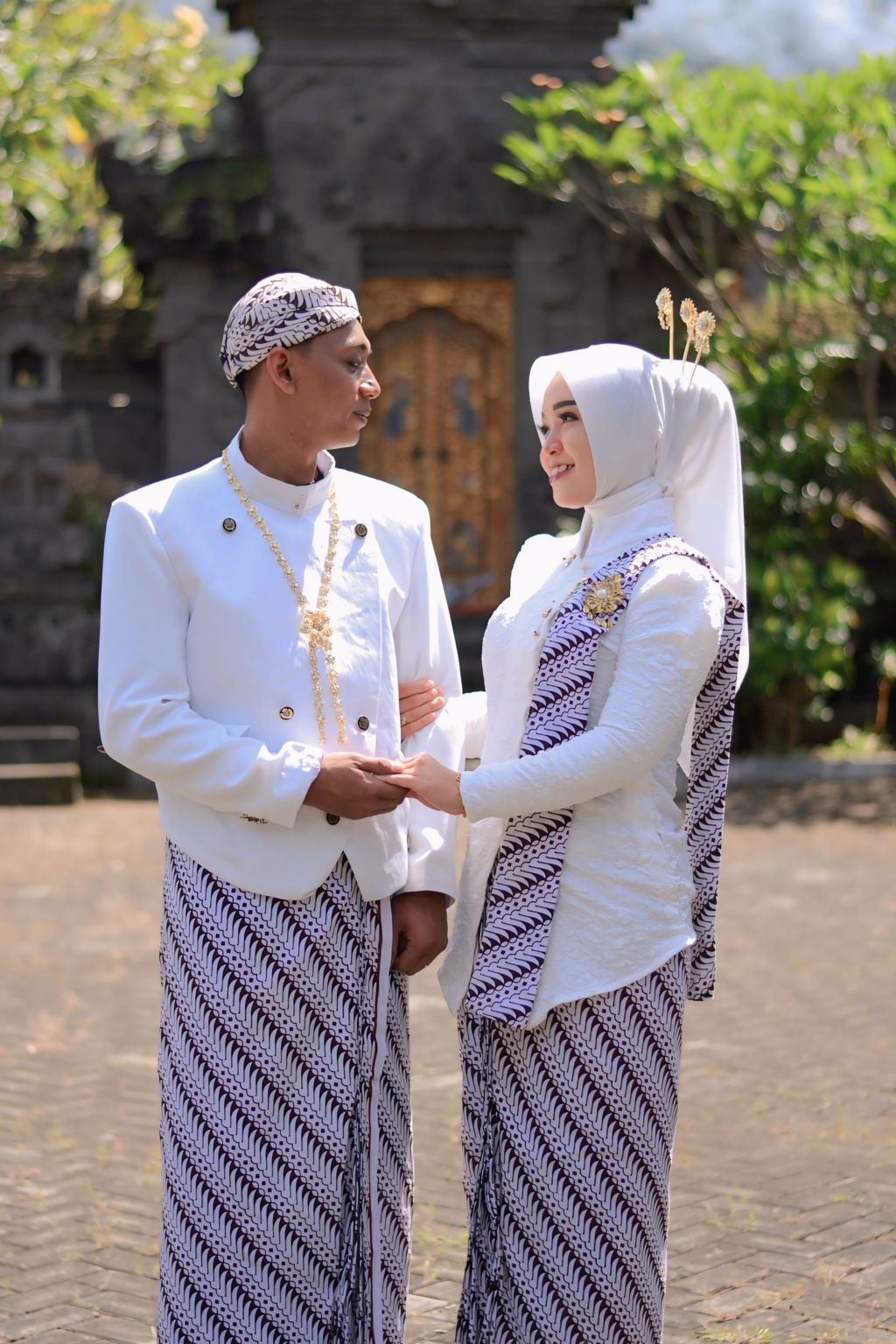 Mita & fajar 11