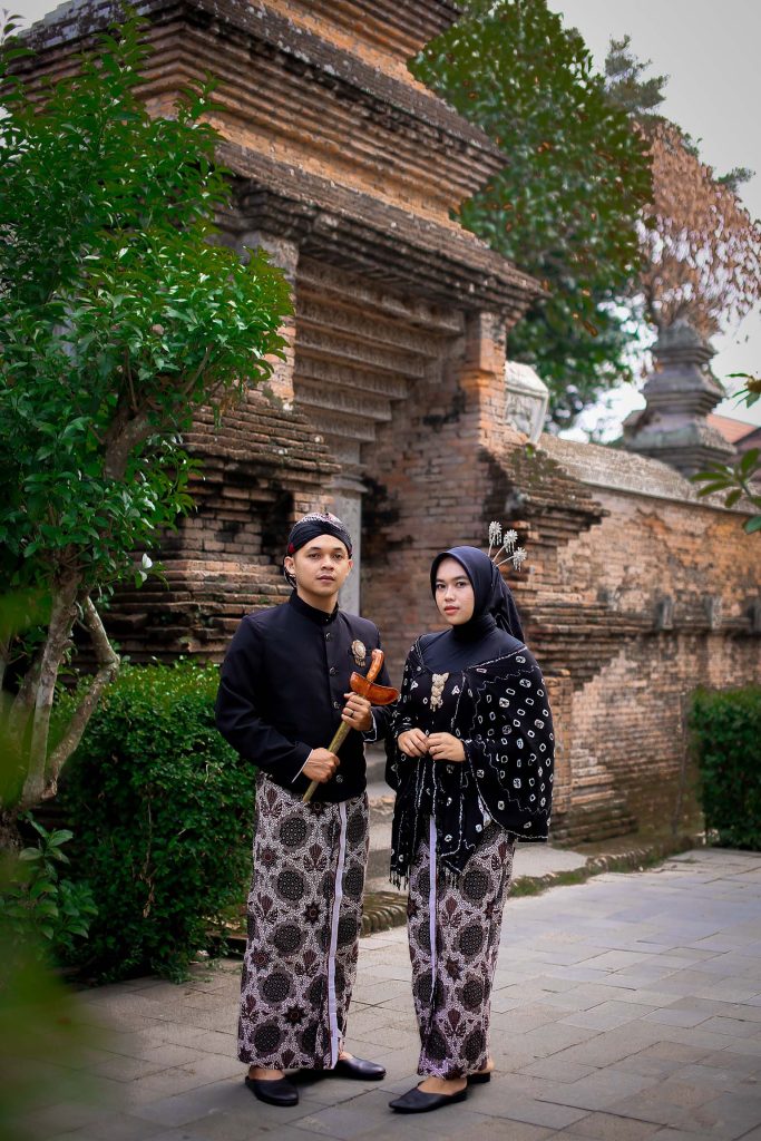 Reni & yudha 8