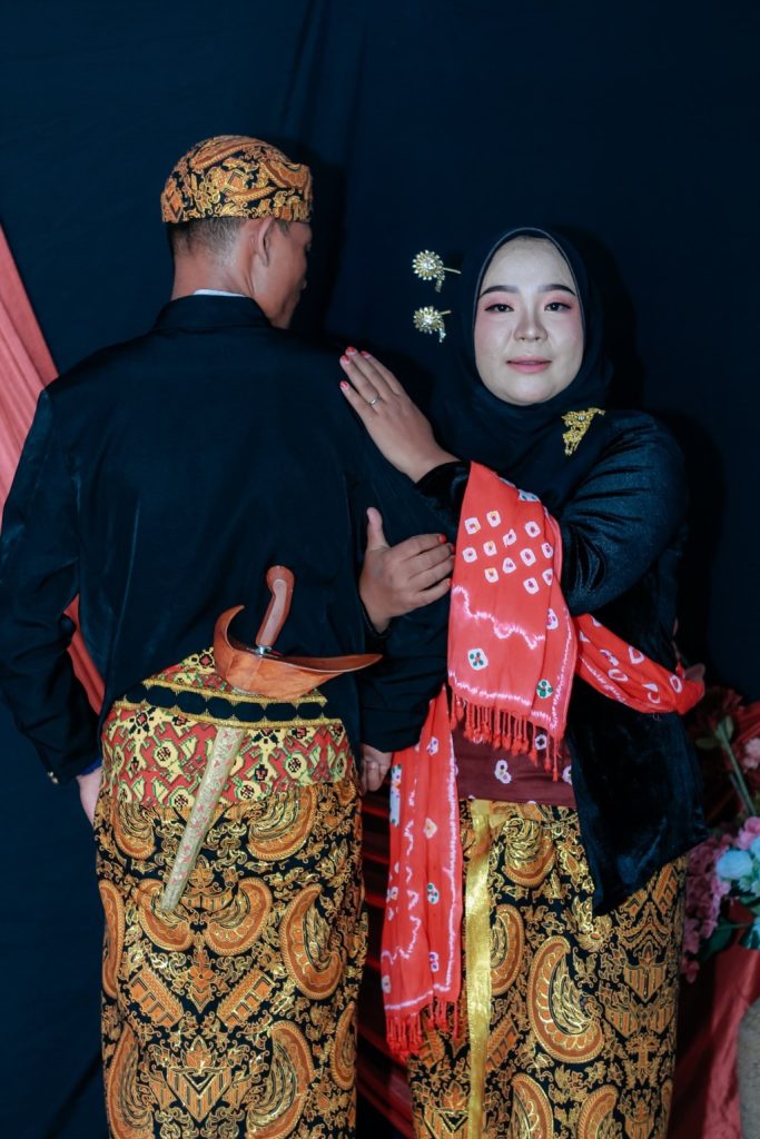 Wahyu & laila 7